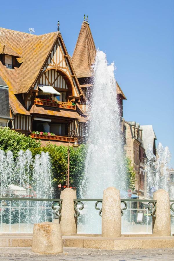 Villa Olive - 4 Bdr - Garden - Deauville Centre Exteriér fotografie